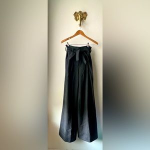 Robert Rodriguez | Women’s wide legged pants | High waisted | Size 6